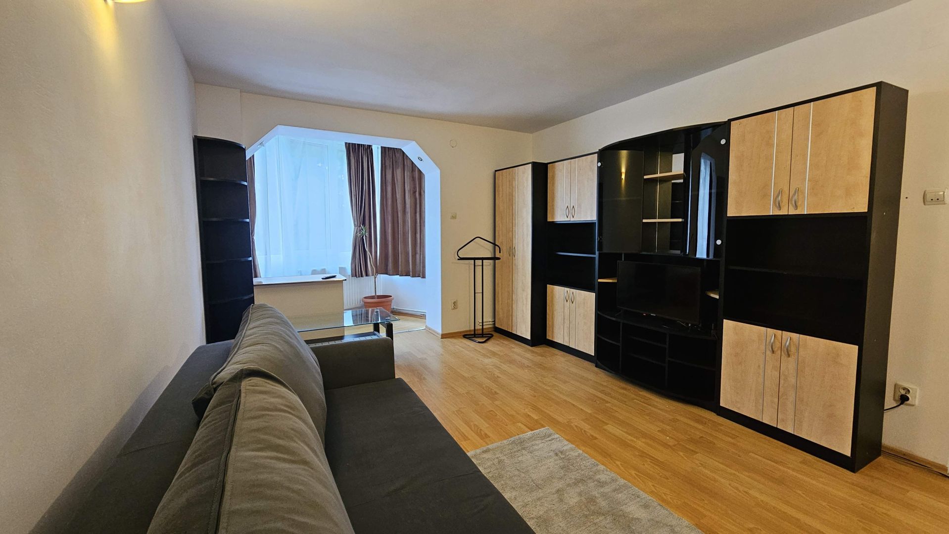 Central-2 min de Afi apartament et 2 - Poză 1