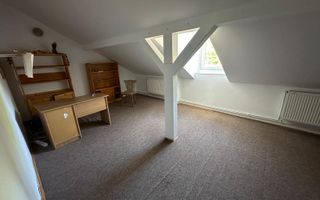 CASA DE INCHIRIAT I CISNADIE I SPATIU EDUCATIONAL - Poză 14