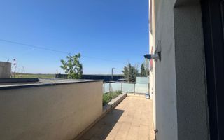 Apartament Elegant cu 2 Camere și Terasă Spectaculoasă – Valletta - Poză 10