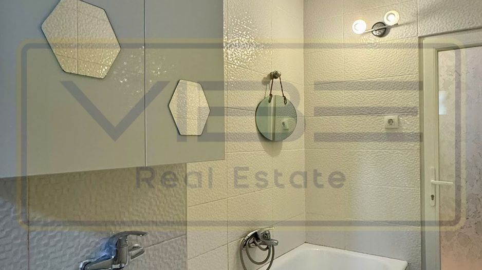 Apartament 2 dormitoare decomandate+living Podu Ros - Cantemir - Poză 24