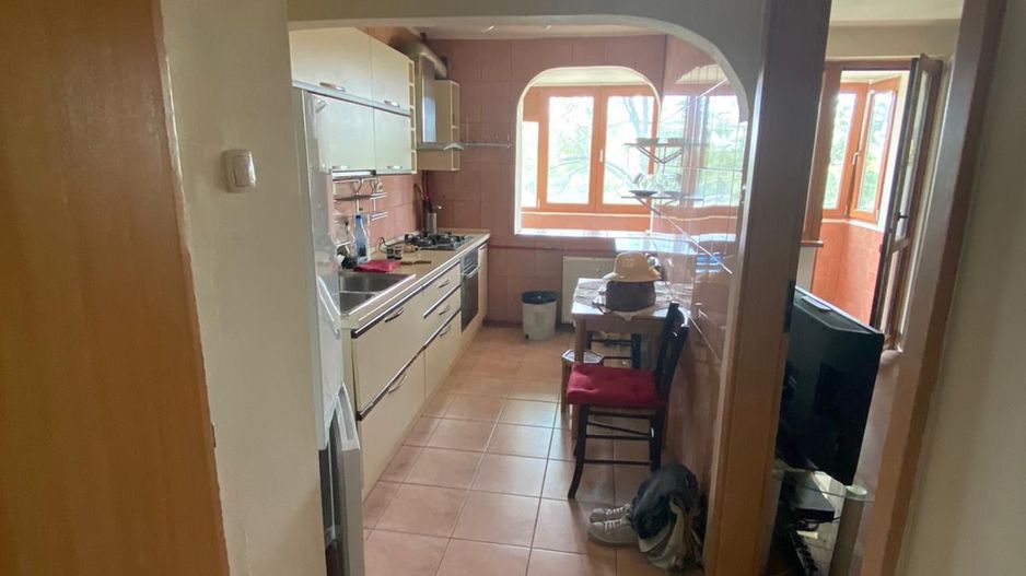 APARTAMENT 2 CAMERE | ETAJ 2 | METROU BASARAB - Poză 3