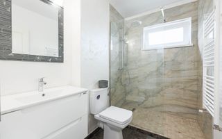 VÂNDUT! Apartament  modern și luminos într-un bloc nou din 2022 - Poză 3