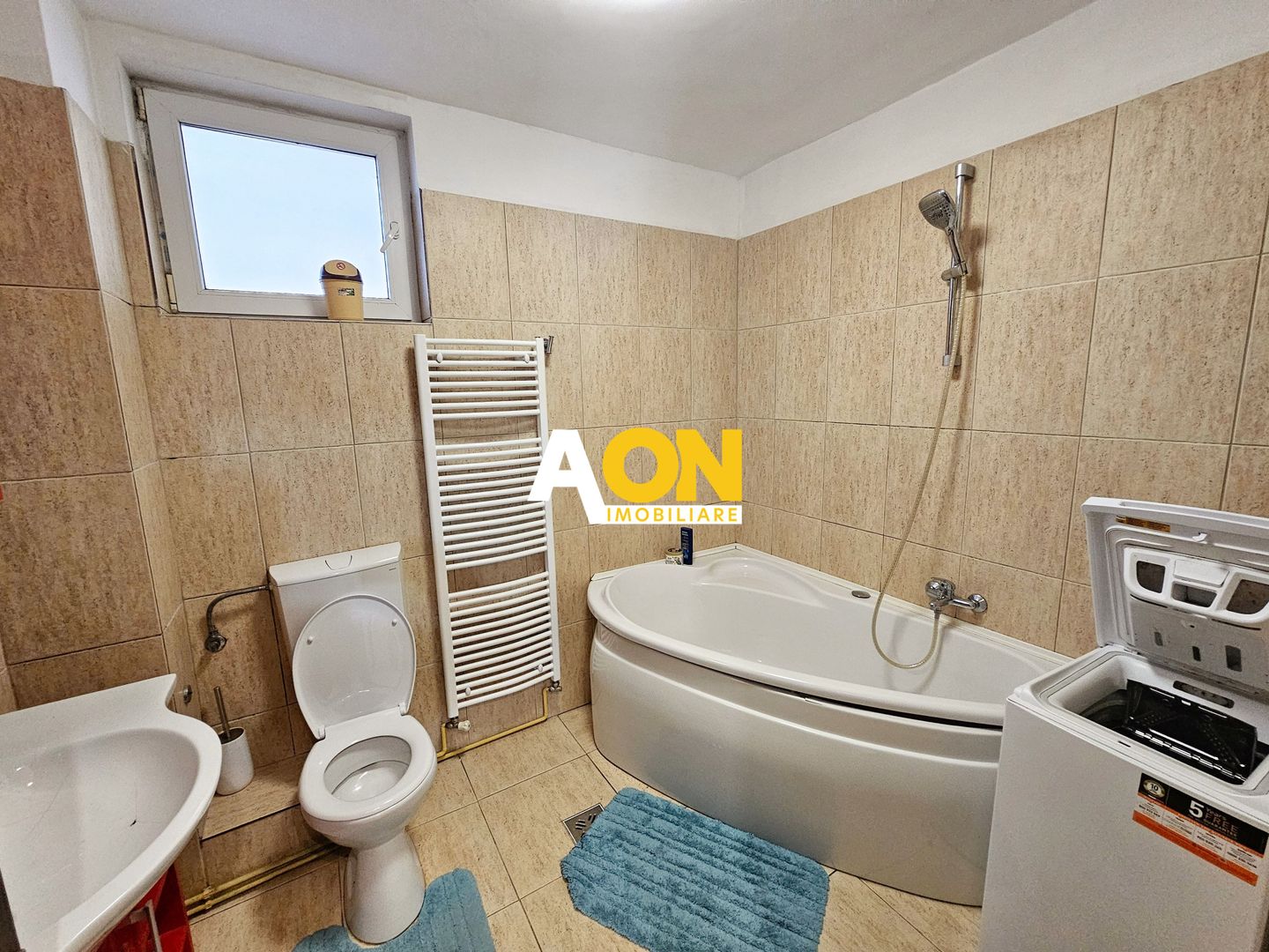 Apartament 3 camere, 75 mp utili, cu terasa 48 mp, boxa 23 mp, Cetate - Poză 8