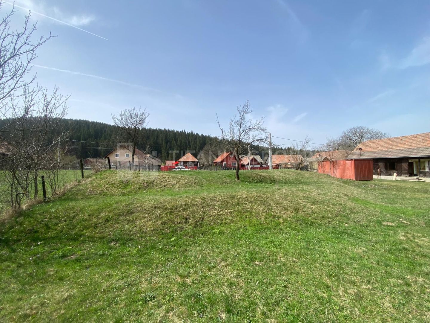Teren intravilan, 1100 mp - Localitatea Zagon - Poză 5
