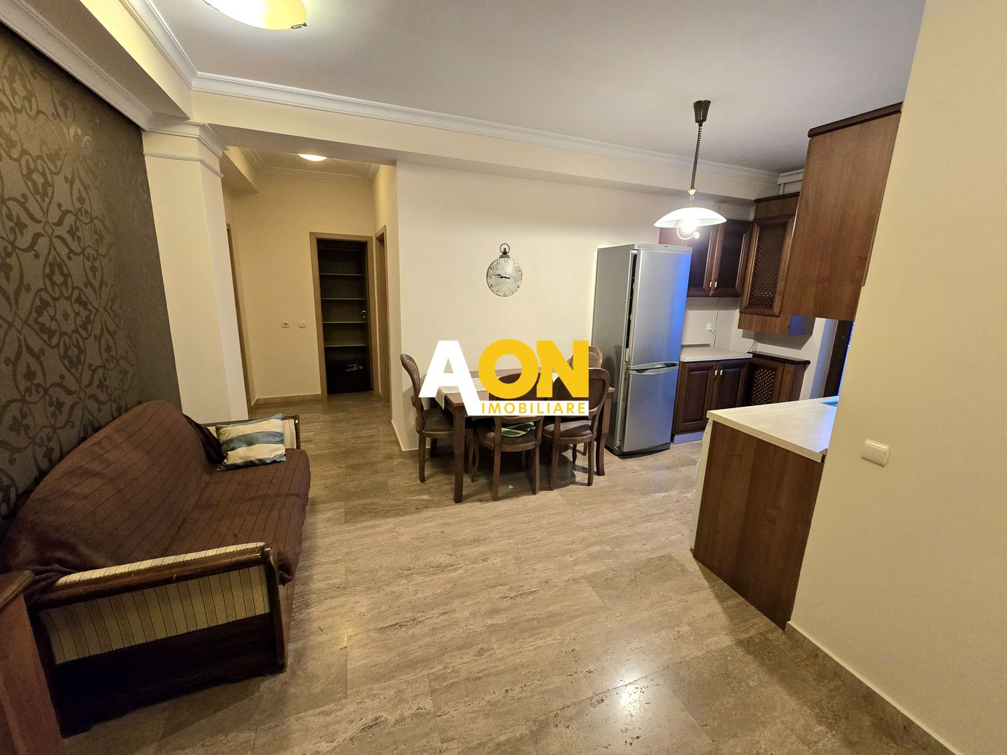 Apartament cu 2 Camere, Bloc Nou, Zona Stadion - Poză 3