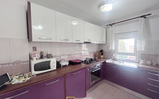Apartament de închiriat – 3 camere, Bou Rosu - Poză 7
