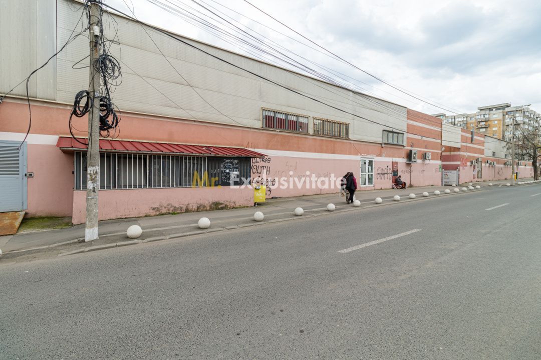 Spațiu comercial de închiriat in Năsăud Shopping Center - Poză 2