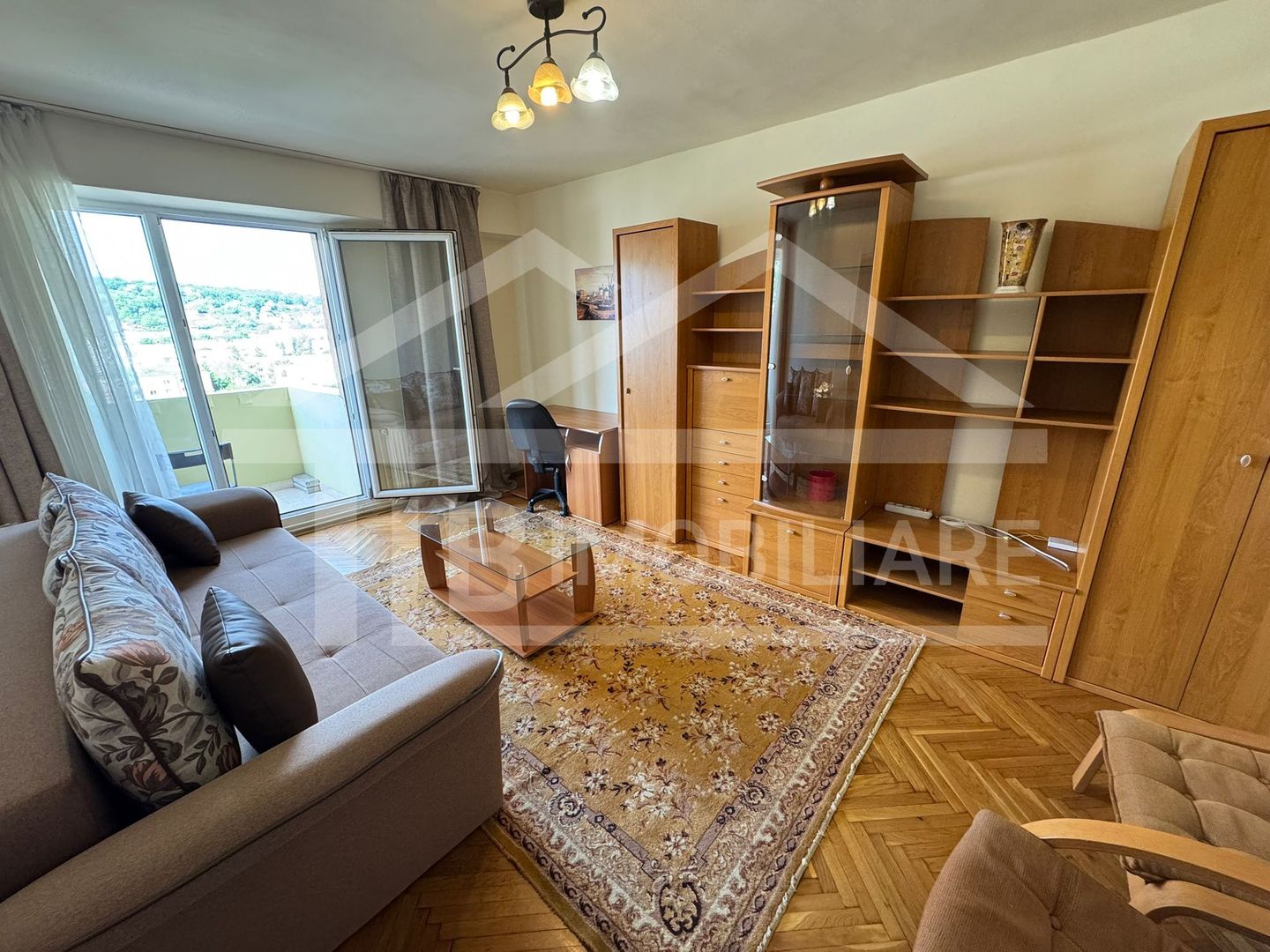 Apartament cu 2 camere, decomandat, 50mp, Zona Fortuna - Poză 3
