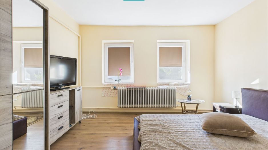 Casă 3 camere renovată cu potențial în Ketegyhaza - Poză 5