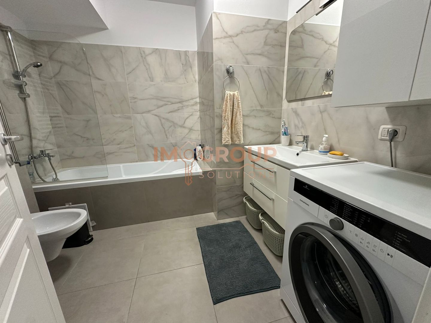 Cug - 2 Camere Decomanat+ Loc De Parcare  - Etaj 1 -Bloc 2022 - Poză 9