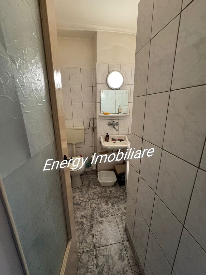 De vânzare apartament cu 3 camere în cartierul Tudor (Corina) - Poză 5