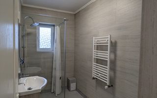 Spatiu de birouri de 70mp, curte proprie 450mp, parcare, Someseni - Poză 8