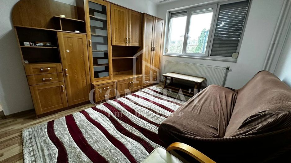 Apartament cu 3 camere | Zonă semicentrală - Facultatea de Litere - Poză 1