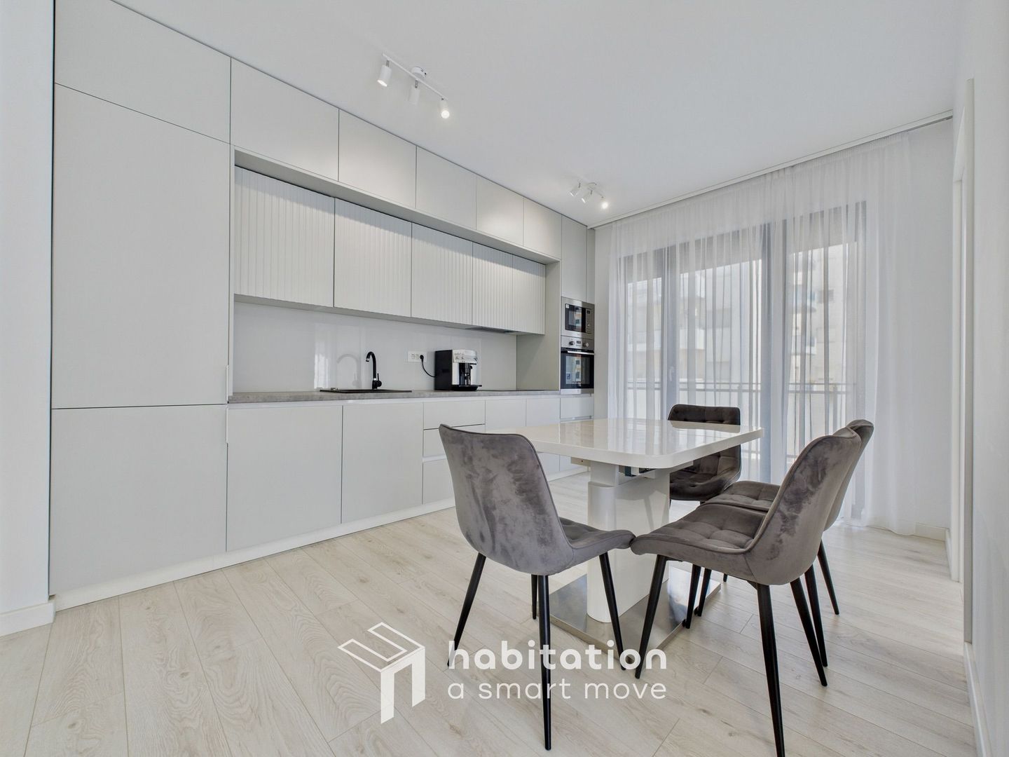 Apartament modern cu 2 camere și terasă – confort și lumină naturală - Poză 11