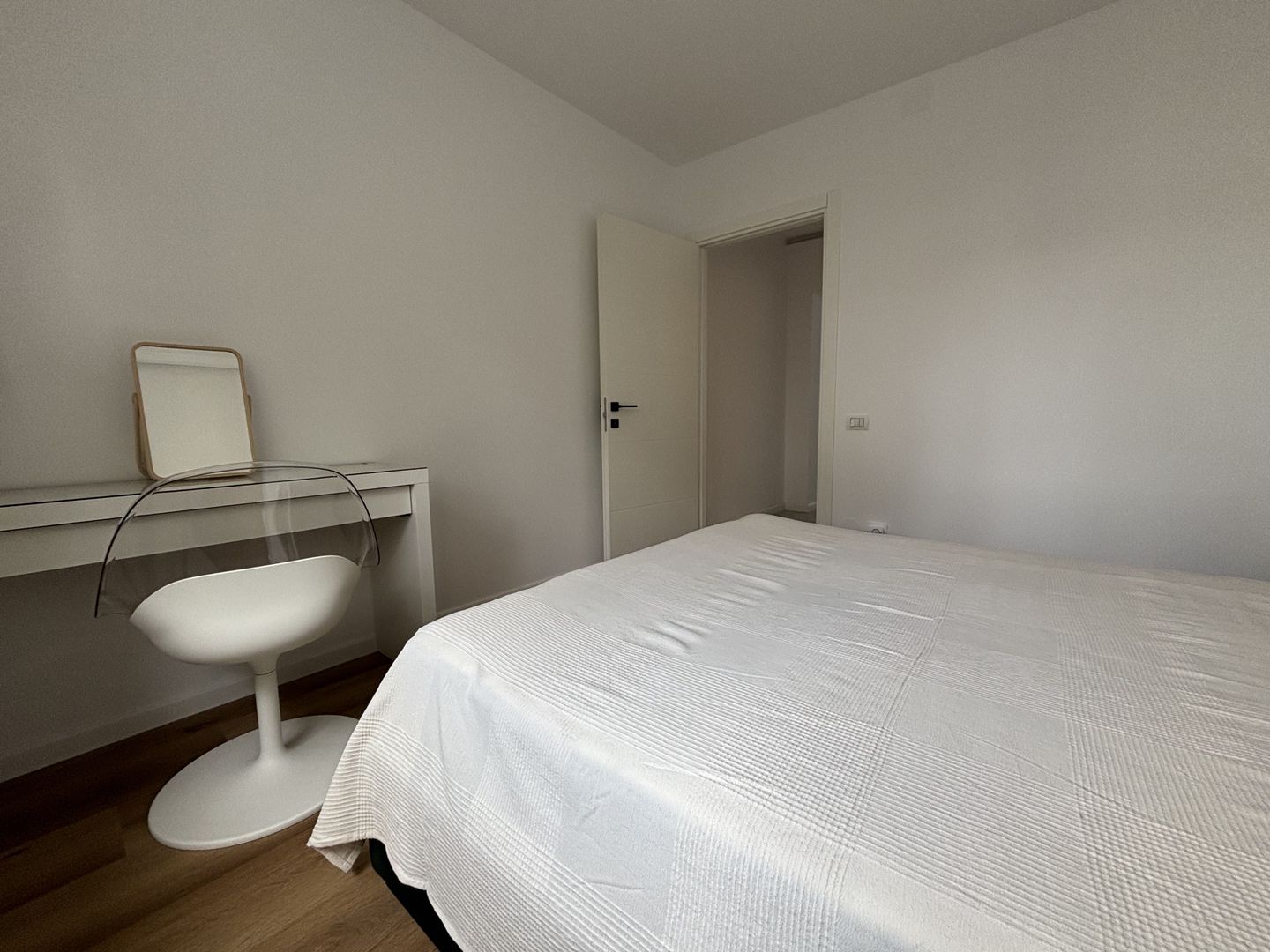 APARTAMENT 3 CAMERE | DOROBANTI | RENOVAT - Poză 13