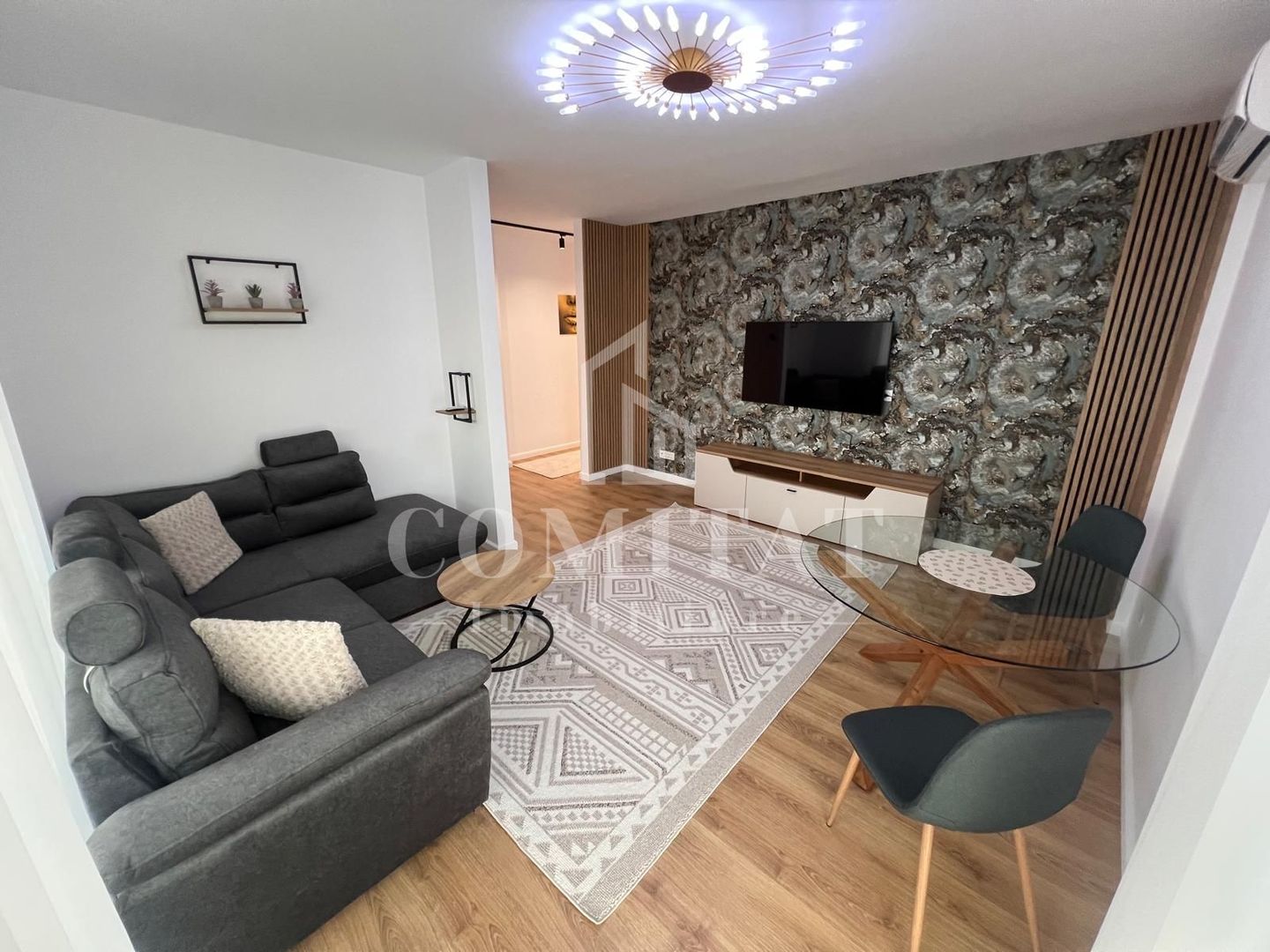 Apartament cu 3 camere parcare subterană zona străzii Fabricii - Poză 1