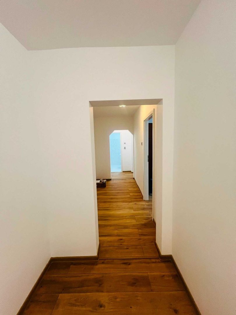 Apartament Luminos 4 camere, Parc Tineretului. Cu Centrala. - Poză 4
