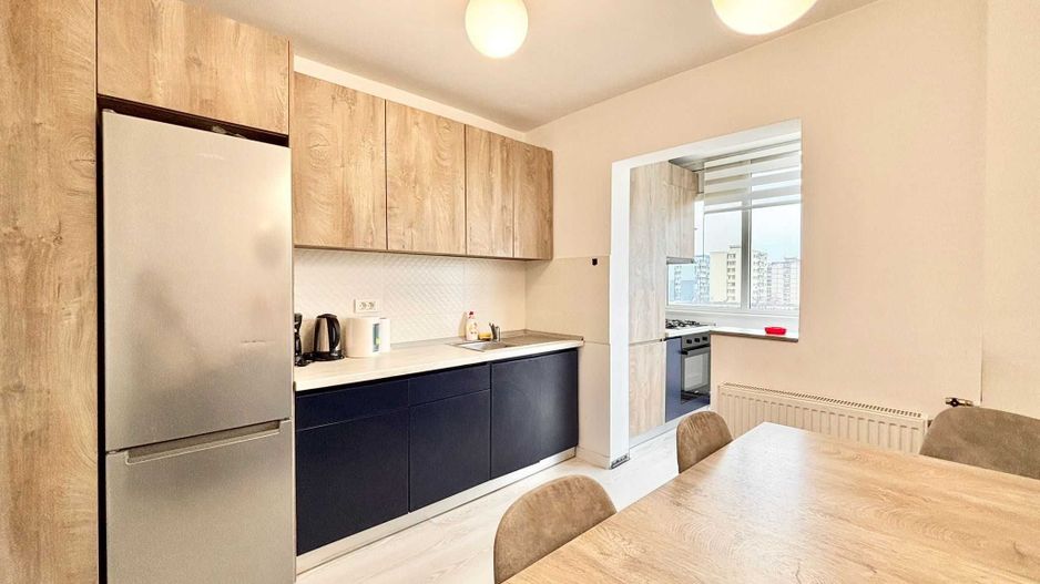 Circumvalatiunii | 3 Camere | Renovat Integral | Amenajat Modern. - Poză 6