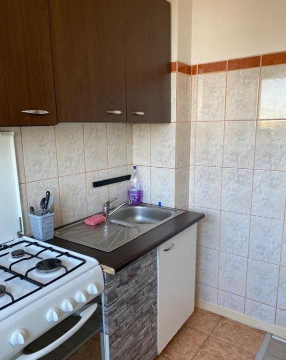 GARSONIERA APARATORII PATRIEI, BUCATARIE INCHISA, MOBILAT/UTILAT - Poză 4