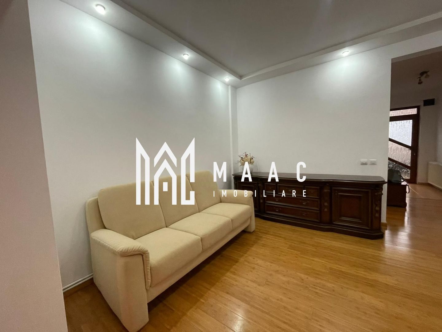 Apartament 5 camere | 105MPU | Curte | Zona Sub Arini - Poză 3