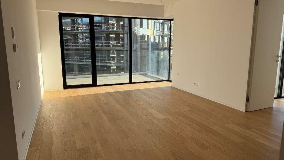 Apartament Modern cu 3 Camere – Vedere la Lac | One Lake Club II - Poză 3