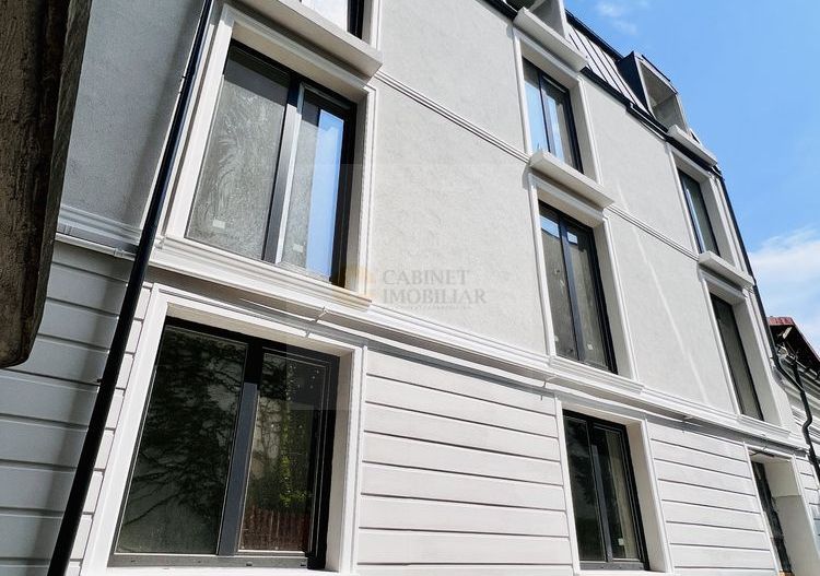 Vila de vanzare in Dorobanti D+P+2+M - 320mp - Poză 1