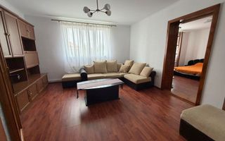 Închiriez casă individuală spațioasă 5 camere ( 200mp ) compusă din 2 apartamente cu intrare separată - Poză 1