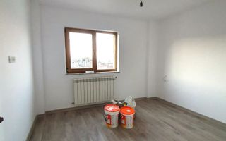 Apartament decomandat cu 3 camere, 66 mp., Calea București - Poză 8