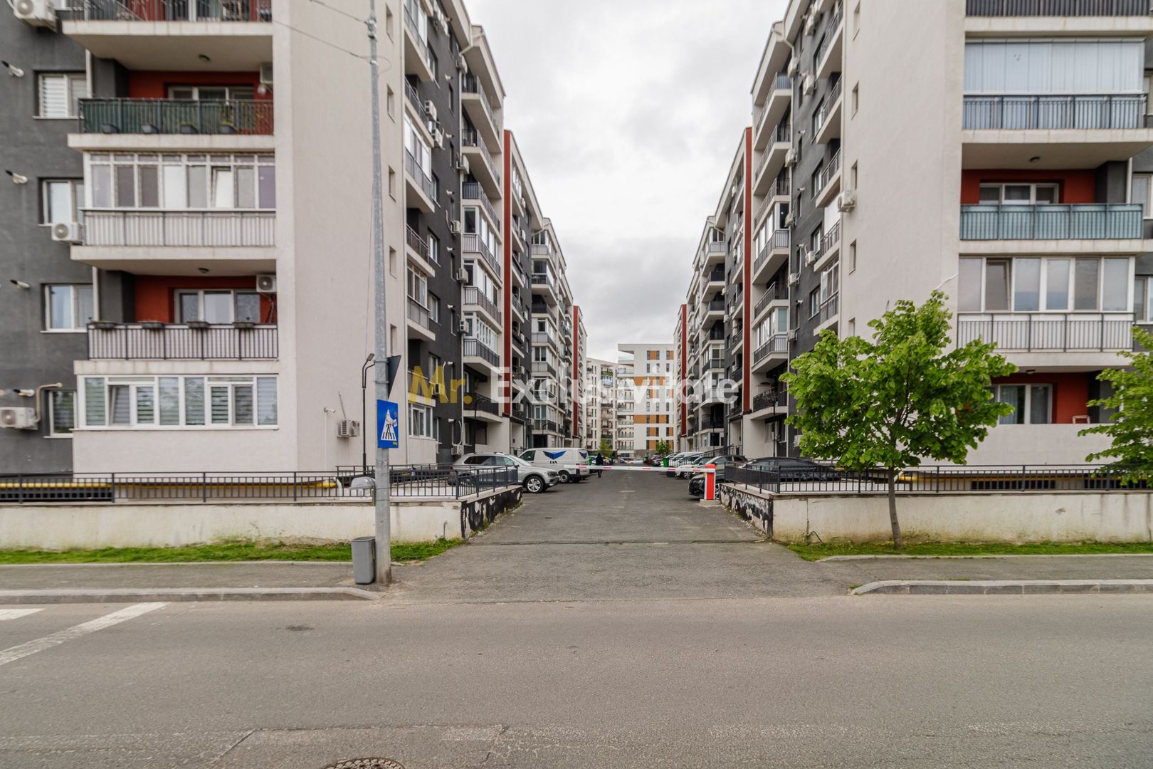3 camere, 2 băi, loc de parcare și boxă incluse, Apărătorii Patriei - Poză 12