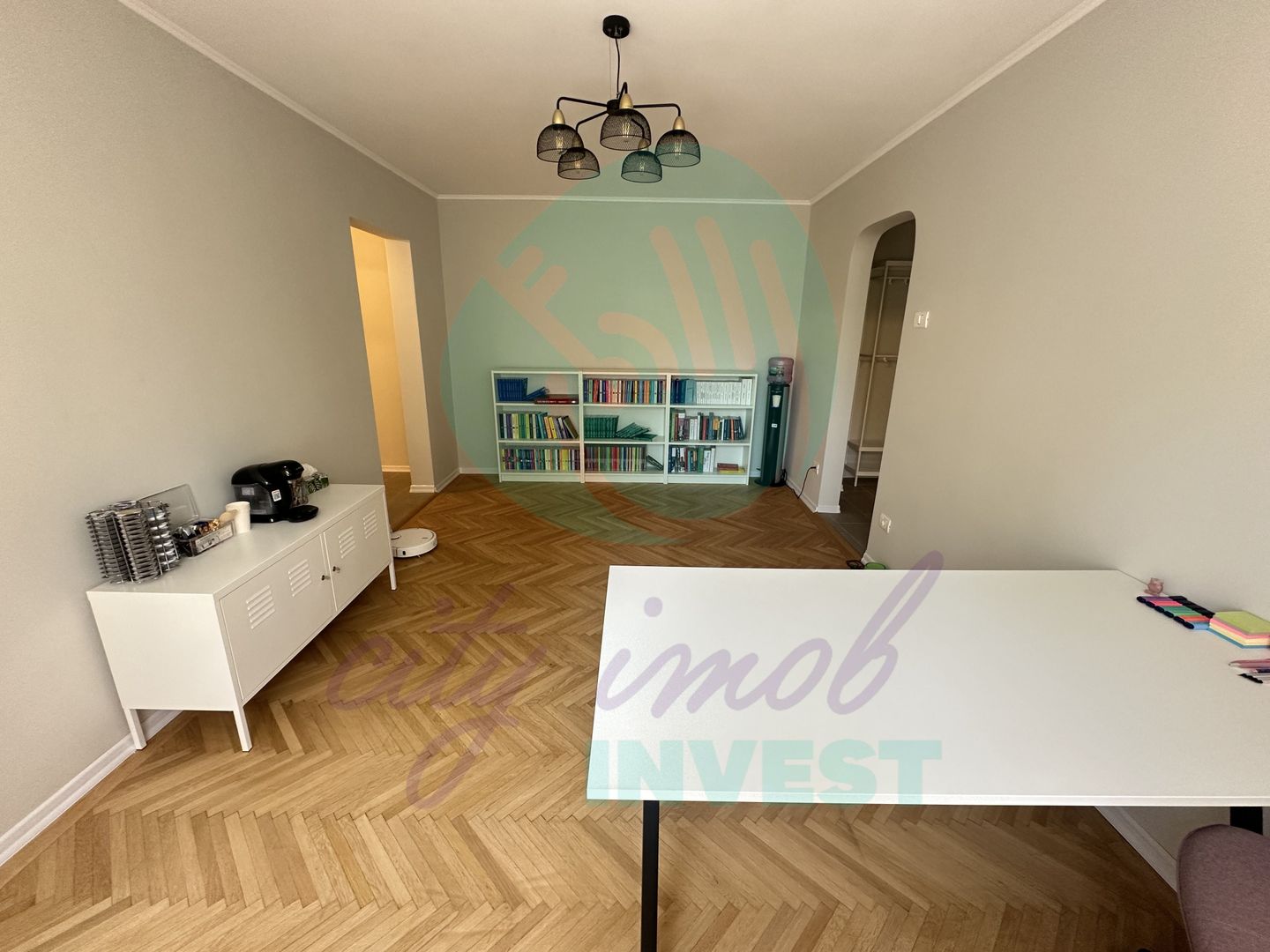 ACASA - unde infloresc teii - Poză 6