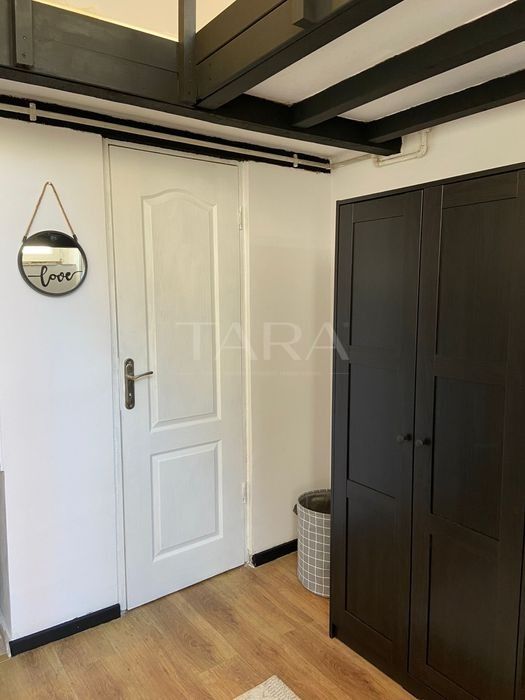 Garsonieră în centrul Clujului, zona Pita Unirii. - Poză 1