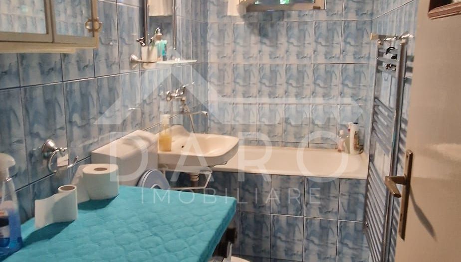 Vand apartament care este situat in cartierul Dambu - Poză 9