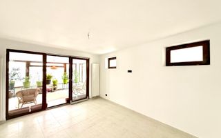 Doua etaje in vila pe malul lacului Grivita birouri rezidential - Poză 11