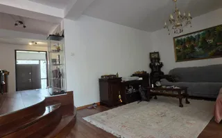 VANZARE CASA 10 CAMERE | ZONA VATRA LUMINOASA - Poză 15