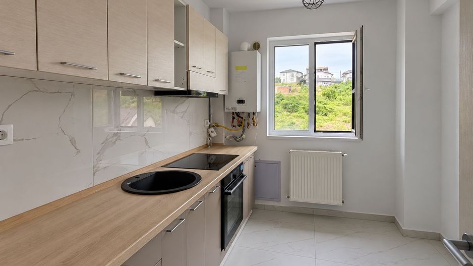 Apartament 2 camere decomandat 52mp- 95000euro-Sofia District-Visan - Poză 3