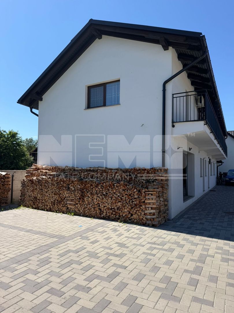 Clădire multifuncțională de vânzare | 750 mp | Volovăț - Poză 2