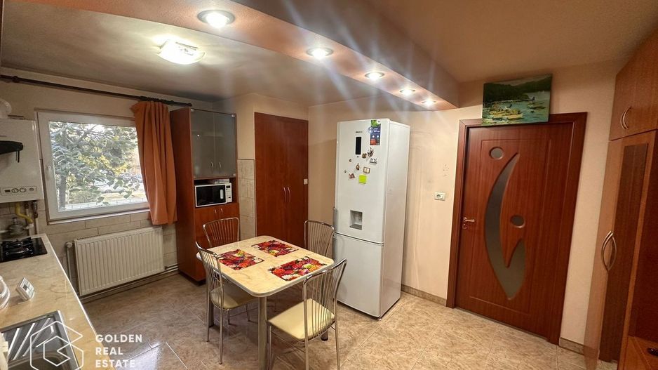 Apartament superb, 2 camere, etaj 1, C. Romanilor - Poză 6
