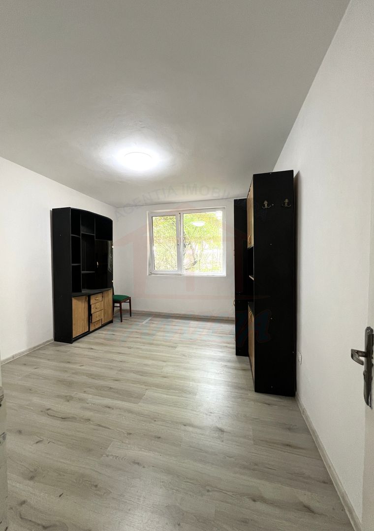 🏡 Garsonieră luminoasă de vânzare | Micro 19, Galați | 31.000 € neg - Poză 5