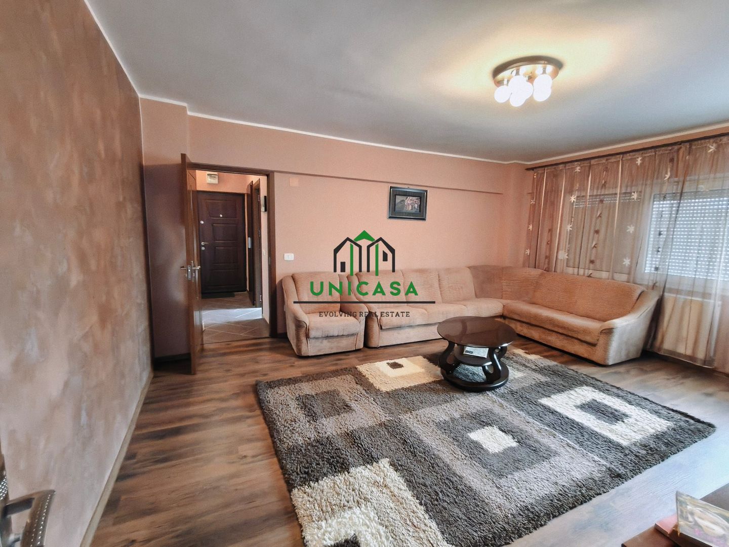Apartament 3 camere/ Central - Poză 1