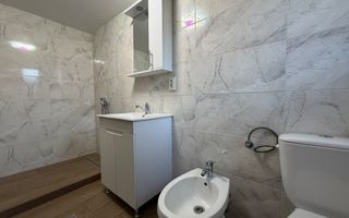 Casa renovata complet, Corlata Centru - Poză 6