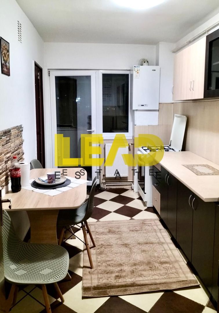 De vanzare Apartament 3 camere, Zorilor, insorit! - Poză 2