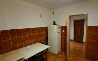 2 Camere - 50MP | 1985 | Metrou Crangasi la 3 minute - Poză 7