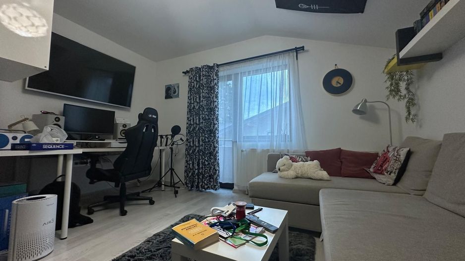 Casă individuală P+1E, construită în 2013–zonă liniștită, exclusiv de case - Poză 5