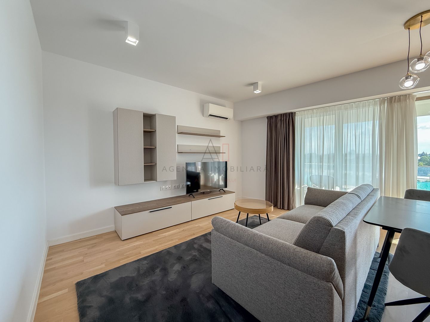 2 Camere Nou Mobilat Utilat | Art City | Piata Presei - Poză 1