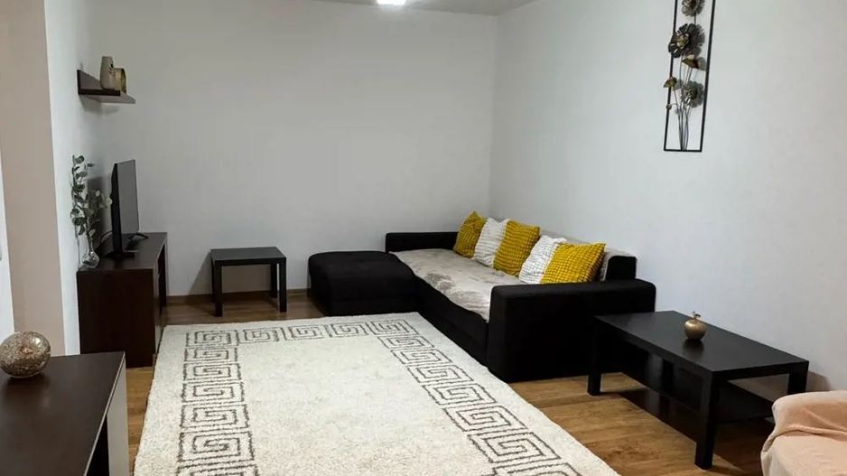 Apartament 2 camere metrou Titan - Poză 1