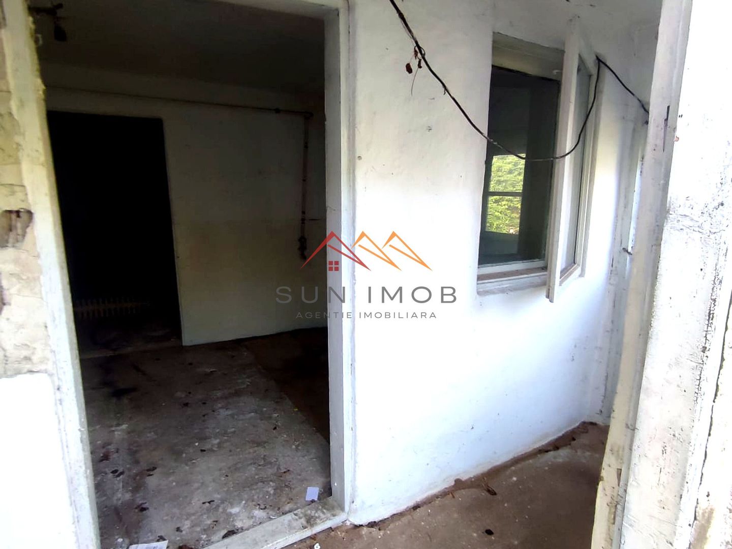 CASĂ DE VÂNZARE | 1.486 MP TEREN | URLETA - Poză 9