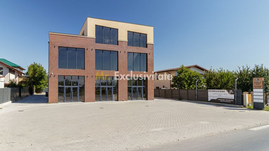 Spatiu comercial de la 14 euro de inchiriat Amber Forest Plaza - Poză 1