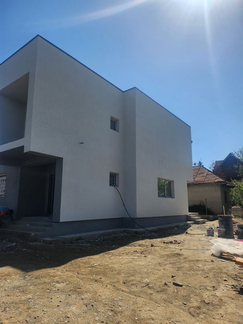 Casa de vanzare Stefanesti - Poză 2