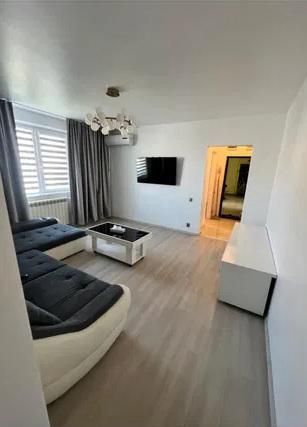 AP. 3 CAMERE- P-TA UNIRII, DOG-FRIENDLY, BLOC REABILITAT, METROU 5 MIN - Poză 1