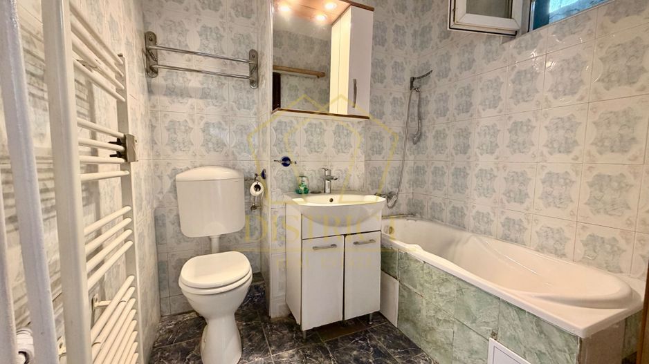 Apartament decomandat cu 3 camere | Calea Sagului - Poză 12